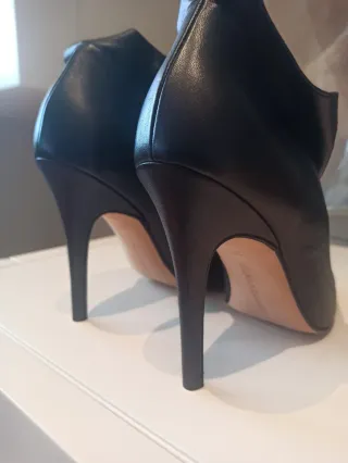 Stivaletti con tacco Manolo Blahnik