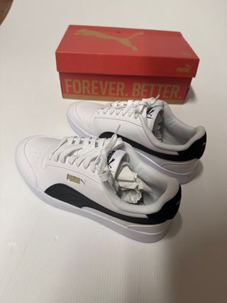 Zapatillas Puma Shuffle T42.5 unisex / 0325