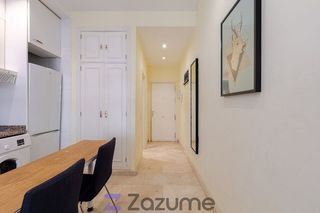 Piso en alquiler en Universidad - Malasaña en Madrid