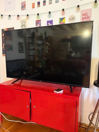 TV Wonder 58 Negra  Es el modelo WDTV15804KCSM