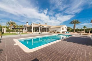 Chalet en venta en La Algoda - Matola - El Pla en Elche