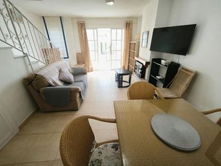 Casa adosada en alquiler en Calaburra - Chaparral en Mijas