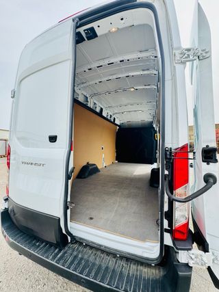 Ford Transit 2026 Renting /Alquiler