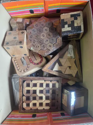 Juegos de Ingenio - Puzzles de Madera