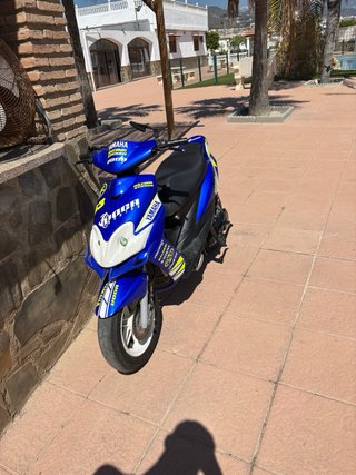 Yamaha Jog rr preparada