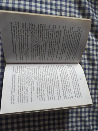 ¡SOCORRO!. (Spanish Edition)