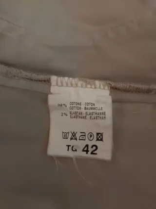 Giacca donna estiva beige con borchie