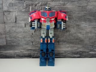 Transformers Cybertron Optimus Prime Líder