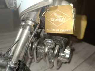 Moto gigante Policía Escala 1/6 GUILOY Yamaha