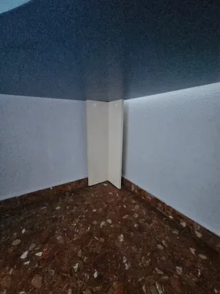 Escritorio azul angular