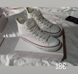 Zapatillas altas blancas