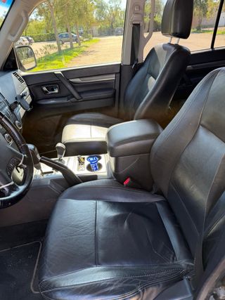Mitsubishi Montero 2007