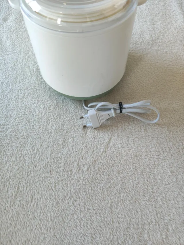 Yogurtera Eléctrica Girmi Nuova