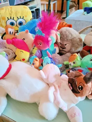 Stock peluche assortiti (30 pezzi)
