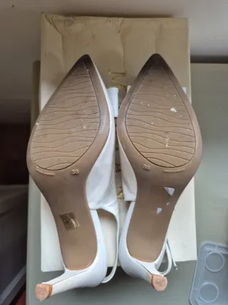 Zapatos de Novia Marian Talla 38 Blancos