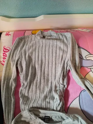 Lote 4 camisetas manga larga niña/mujer XS