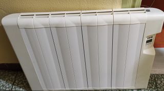 Convector HJM bajo consumo