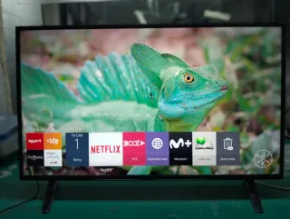 Televisor Samsung 40 Smart TV Negro
