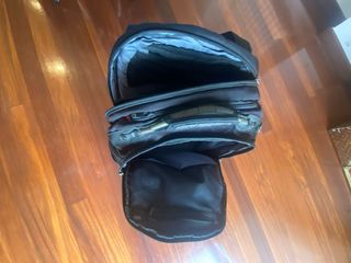 Mochila Swissgear Negra y Gris Unisex