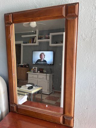 Mueble de entrada con espejo