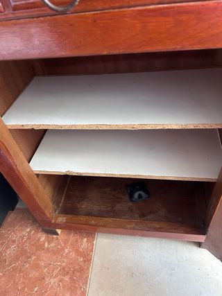 Mueble de entrada con espejo