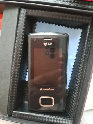 Teléfono Móvil LG KU800 Vodafone Vintage
