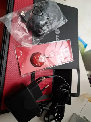 Teléfono Móvil LG KU800 Vodafone Vintage