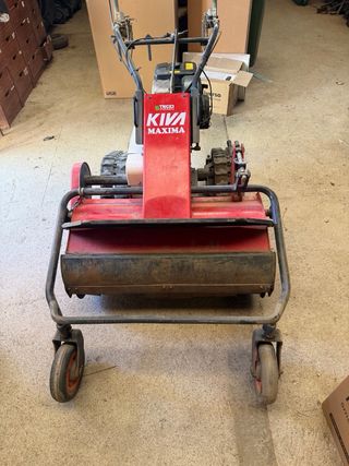 Desbrozadora auto propulsada