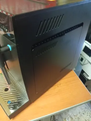 Cafetera Superautomática Cecotec Negra