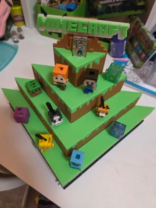 Expositor Minecraft Kinder Joy