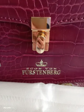 Borsa Egon von Furstenberg viola con catena oro