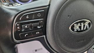 Kia Niro 1.6 GDi HEV 104kW (141CV) Drive