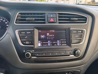 HYUNDAI i20 1.2 MPI 62kW 85CV Essence