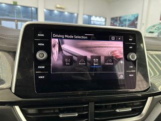 VOLKSWAGEN TRoc RLine 2.0 TDI 110kW 150CV DSG