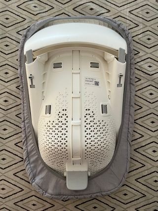 Trona Stokke Tripp Trapp con colgador