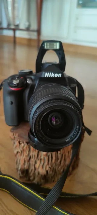 Cámara Nikon D3300 + Accesorios