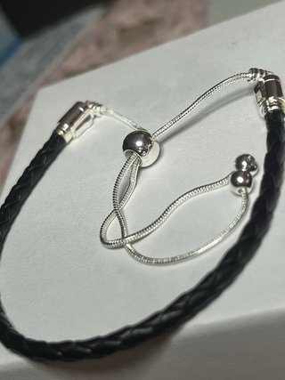 Pulsera cuero ajustable plata