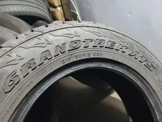 Neumático 215/65R16 98H