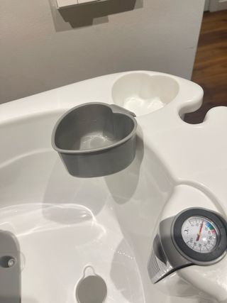 Bañera Olmitos con soporte alto plegable