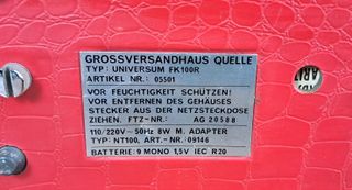 Televisor-Radio Portátil UNIVERSUM FK100R