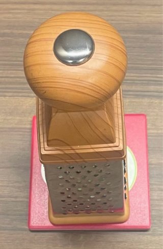 Set grattugia + piattino