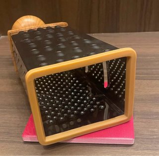 Set grattugia + piattino