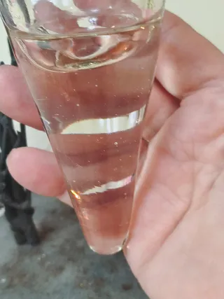 Portacandele in ferro battuto con vasi conici