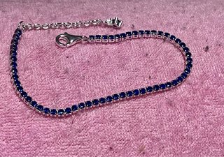 Pulsera  circonitas azul plata