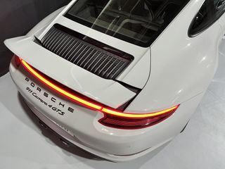 Porsche 911 4 GTS