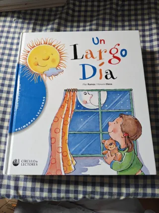 8 libros,niños de 4 años, 2 con garabatos, regalo