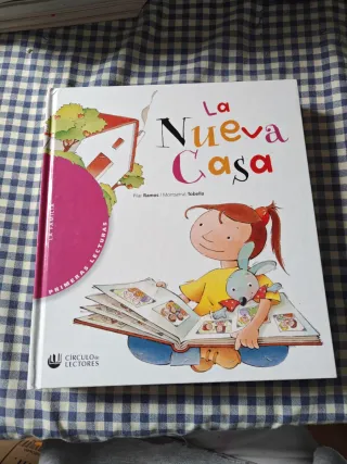 8 libros,niños de 4 años, 2 con garabatos, regalo