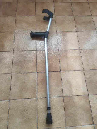 Bastón ortopédico ajustable