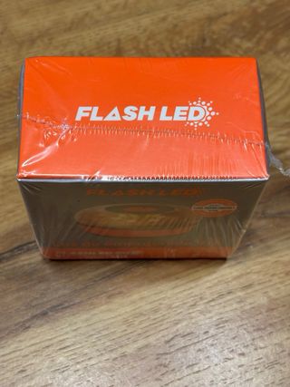 Luz Emergencia V16 Conectada Flashledsos