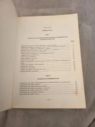 Libro de texto dibujo técnico